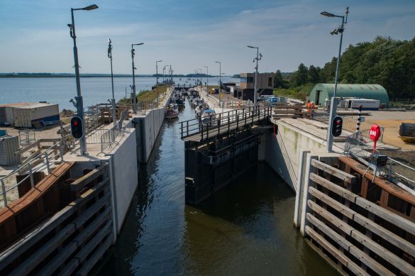 schutsluis-in-bediening-en-beheer-rijkswaterstaat_tcm26-282814.jpg